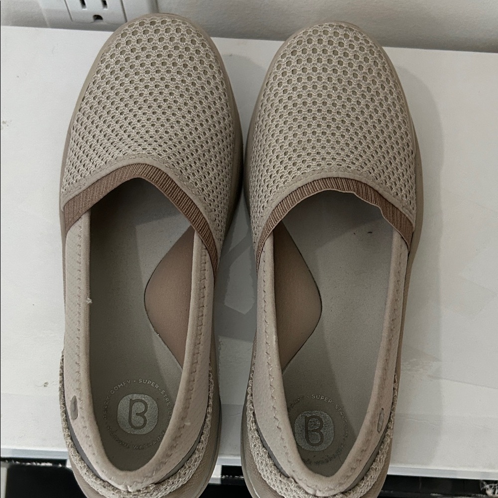 BZ s Beige Slip-On Women's Shoes sooo comfortable worn only a handful of times